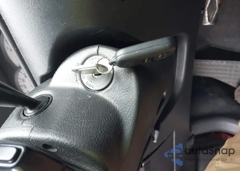 2004 Toyota Corolla S from USA, damaged, VIN 2T1BR32E34C216090